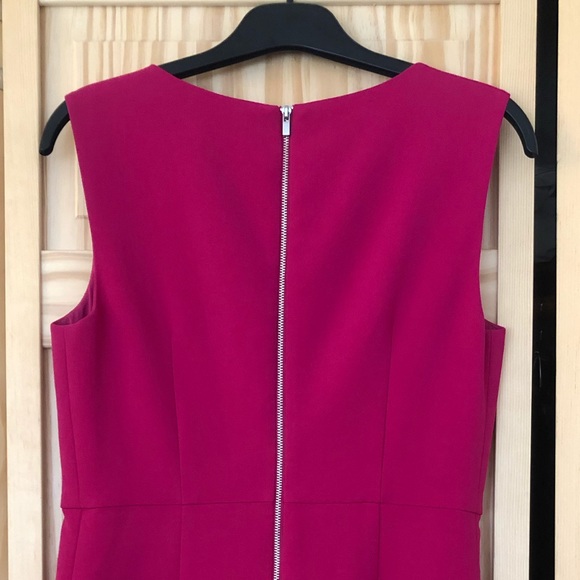 DVF pink v-neck dress with pockets!!! - Picture 4 of 4